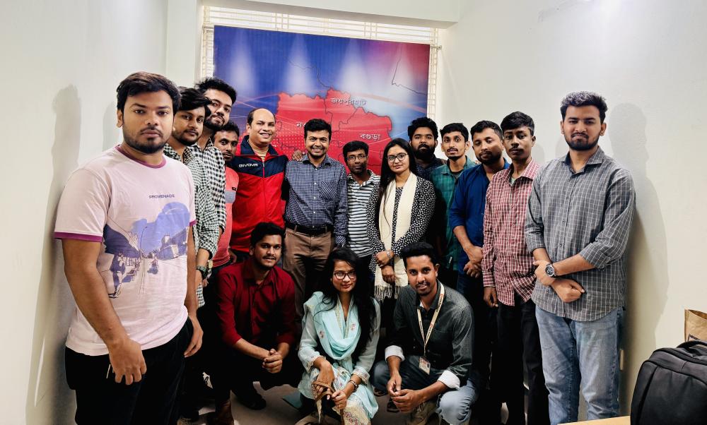 ‘চ্যানেল ২৪‘  রাজশাহী অফিস পরিদর্শন করলেন  বরেন্দ্র বিশ্ববিদ্যালয়ের জার্নালিজম বিভাগের শিক্ষার্থীরা